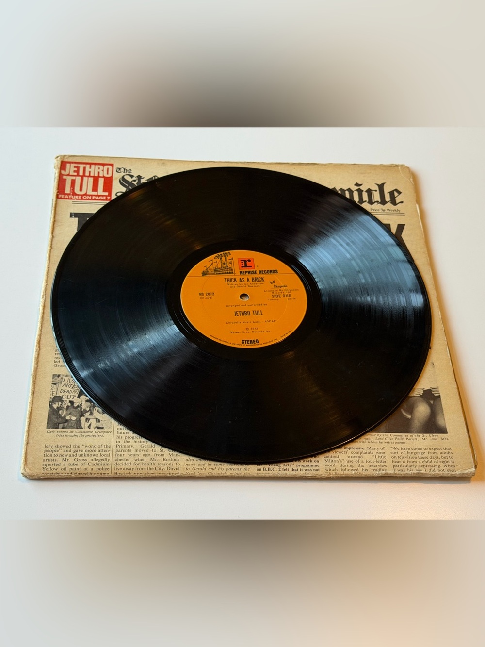 Jethro Tull Thick As A Brick Newspaper Reprise MS 2072 US 1st Press 1972 - Picture 10 of 16